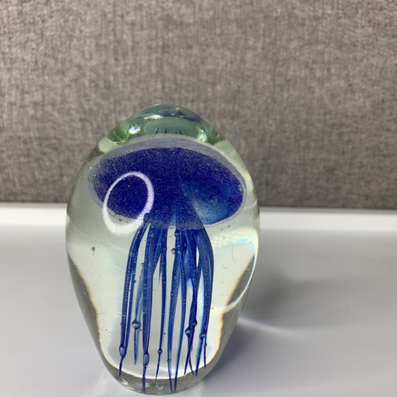 Art Glass Blue Tropical Jellyfish Paperweight Collectible - Picture 3 of 7
